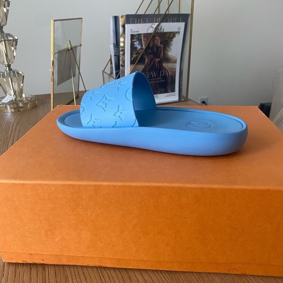 Louis Vuitton Sunbath blue slides - Picture 3 of 10